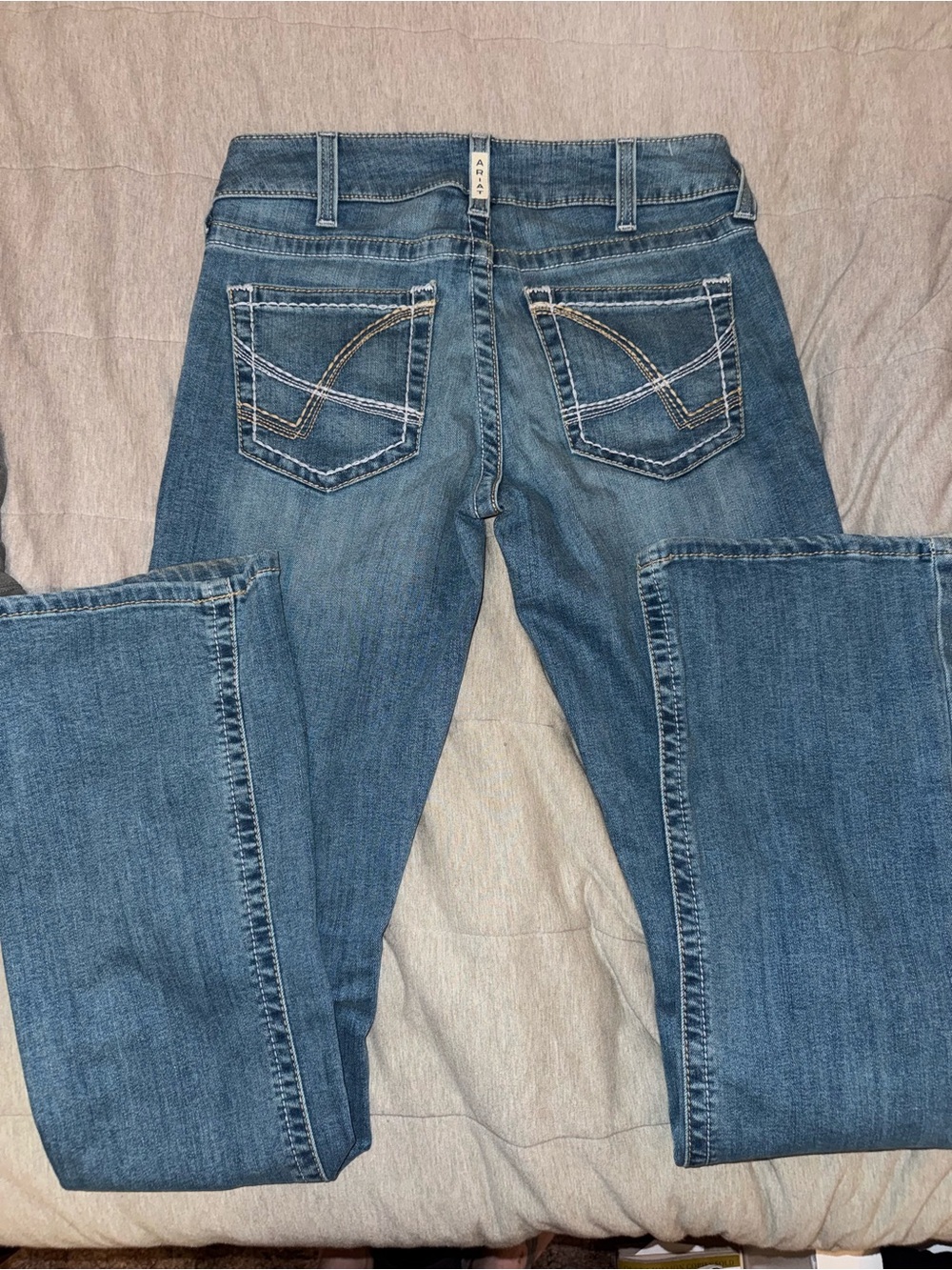 Ariat women’s boot cut 29L